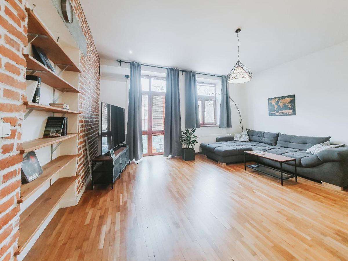 Priestranny Apartman V Centre Košice Exteriör bild